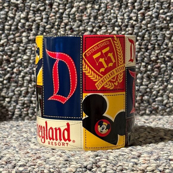 Disneyland Resort Thailand The Happiest Place on Earth Mickey Mouse Mug 14oz - Picture 3 of 6